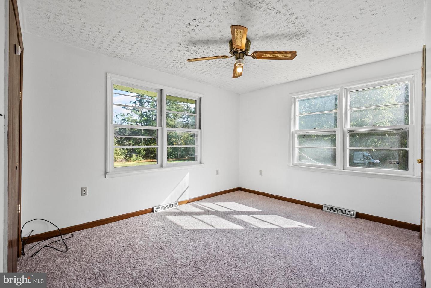 687 HIXBURG ROAD, PAMPLIN, Virginia 23958, 4 Bedrooms Bedrooms, ,2 BathroomsBathrooms,Residential,For sale,687 HIXBURG ROAD,VAAV2000044 MLS # VAAV2000044