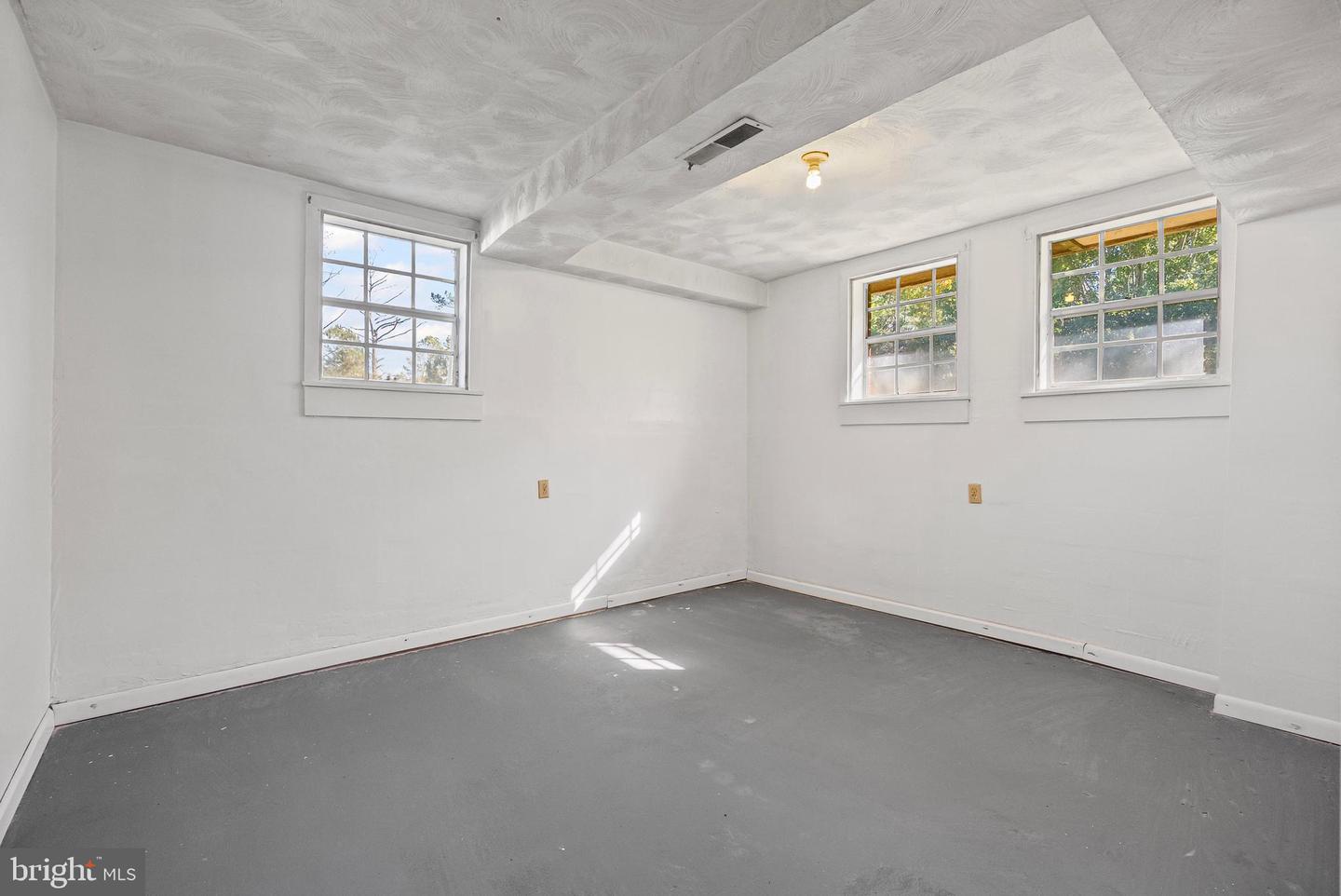 687 HIXBURG ROAD, PAMPLIN, Virginia 23958, 4 Bedrooms Bedrooms, ,2 BathroomsBathrooms,Residential,For sale,687 HIXBURG ROAD,VAAV2000044 MLS # VAAV2000044