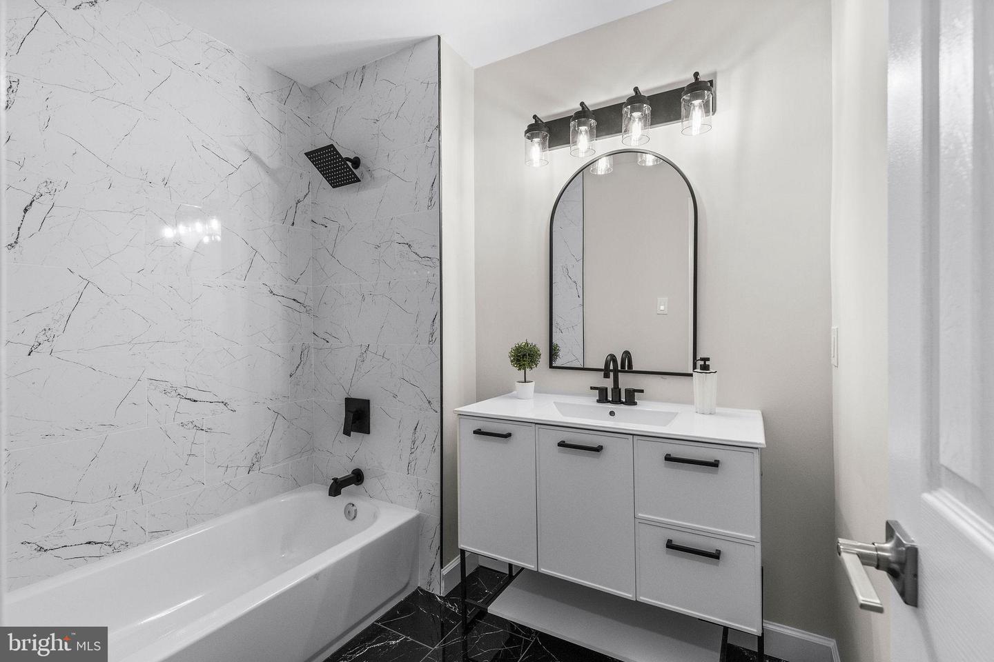 3065 WHITE BIRCH CT, FAIRFAX, Virginia 22031, 4 Bedrooms Bedrooms, ,3 BathroomsBathrooms,Residential,For sale,3065 WHITE BIRCH CT,VAFX2277078 MLS # VAFX2277078