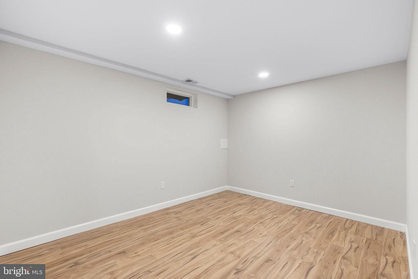 3065 WHITE BIRCH CT, FAIRFAX, Virginia 22031, 4 Bedrooms Bedrooms, ,3 BathroomsBathrooms,Residential,For sale,3065 WHITE BIRCH CT,VAFX2277078 MLS # VAFX2277078