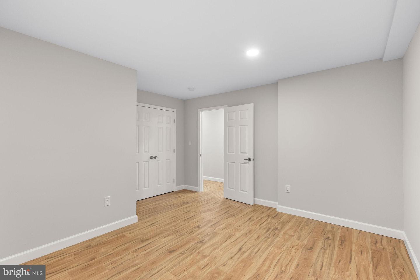 3065 WHITE BIRCH CT, FAIRFAX, Virginia 22031, 4 Bedrooms Bedrooms, ,3 BathroomsBathrooms,Residential,For sale,3065 WHITE BIRCH CT,VAFX2277078 MLS # VAFX2277078