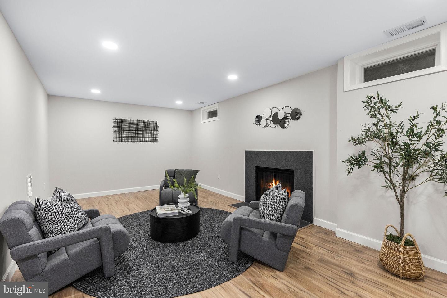 3065 WHITE BIRCH CT, FAIRFAX, Virginia 22031, 4 Bedrooms Bedrooms, ,3 BathroomsBathrooms,Residential,For sale,3065 WHITE BIRCH CT,VAFX2277078 MLS # VAFX2277078