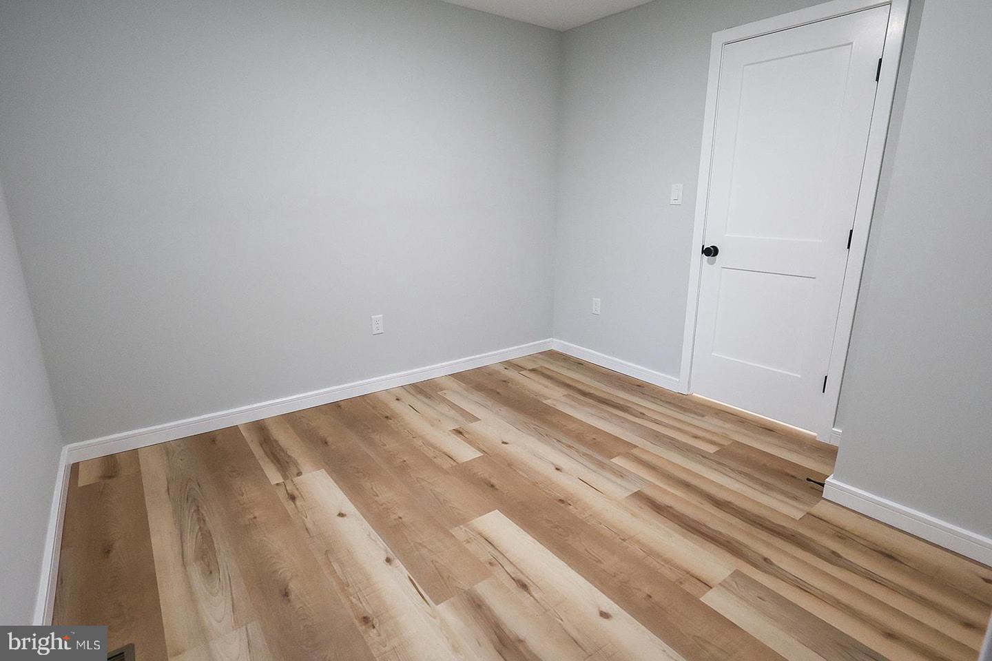 177 DICKS HOLLOW RD, WINCHESTER, Virginia 22603, 2 Bedrooms Bedrooms, ,1 BathroomBathrooms,Residential,For sale,177 DICKS HOLLOW RD,VAFV2037776 MLS # VAFV2037776 177 DICKS HOLLOW RD, WINCHESTER, Virginia 22603, 2 Bedrooms Bedrooms, ,1 BathroomBathrooms,Residential,For sale,177 DICKS HOLLOW RD,VAFV2037776 MLS # VAFV2037776