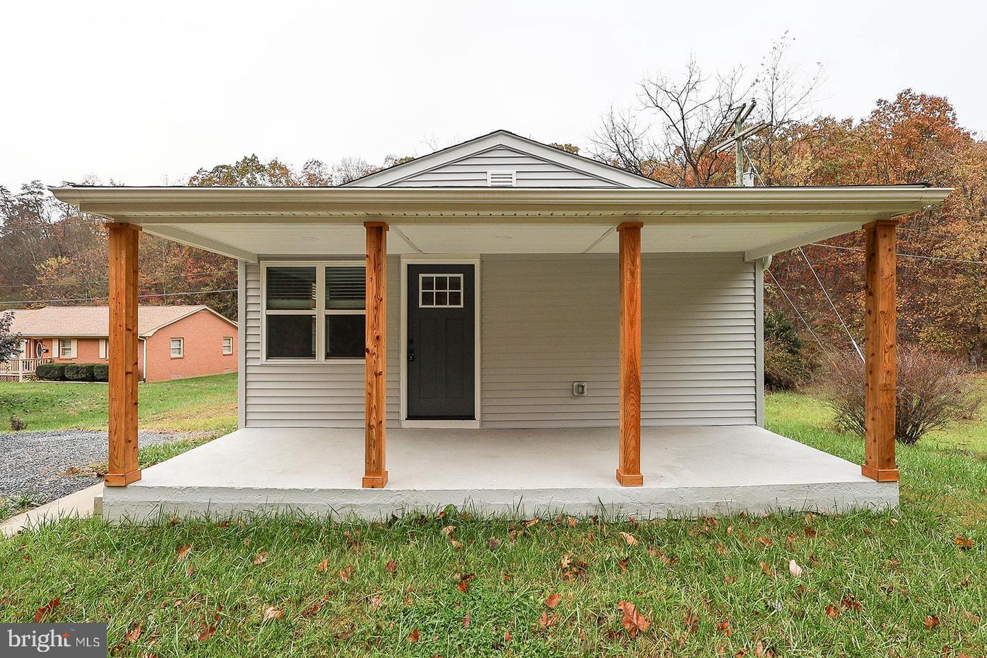 177 DICKS HOLLOW RD, WINCHESTER, Virginia 22603, 2 Bedrooms Bedrooms, ,1 BathroomBathrooms,Residential,For sale,177 DICKS HOLLOW RD,VAFV2037776 MLS # VAFV2037776 177 DICKS HOLLOW RD, WINCHESTER, Virginia 22603, 2 Bedrooms Bedrooms, ,1 BathroomBathrooms,Residential,For sale,177 DICKS HOLLOW RD,VAFV2037776 MLS # VAFV2037776