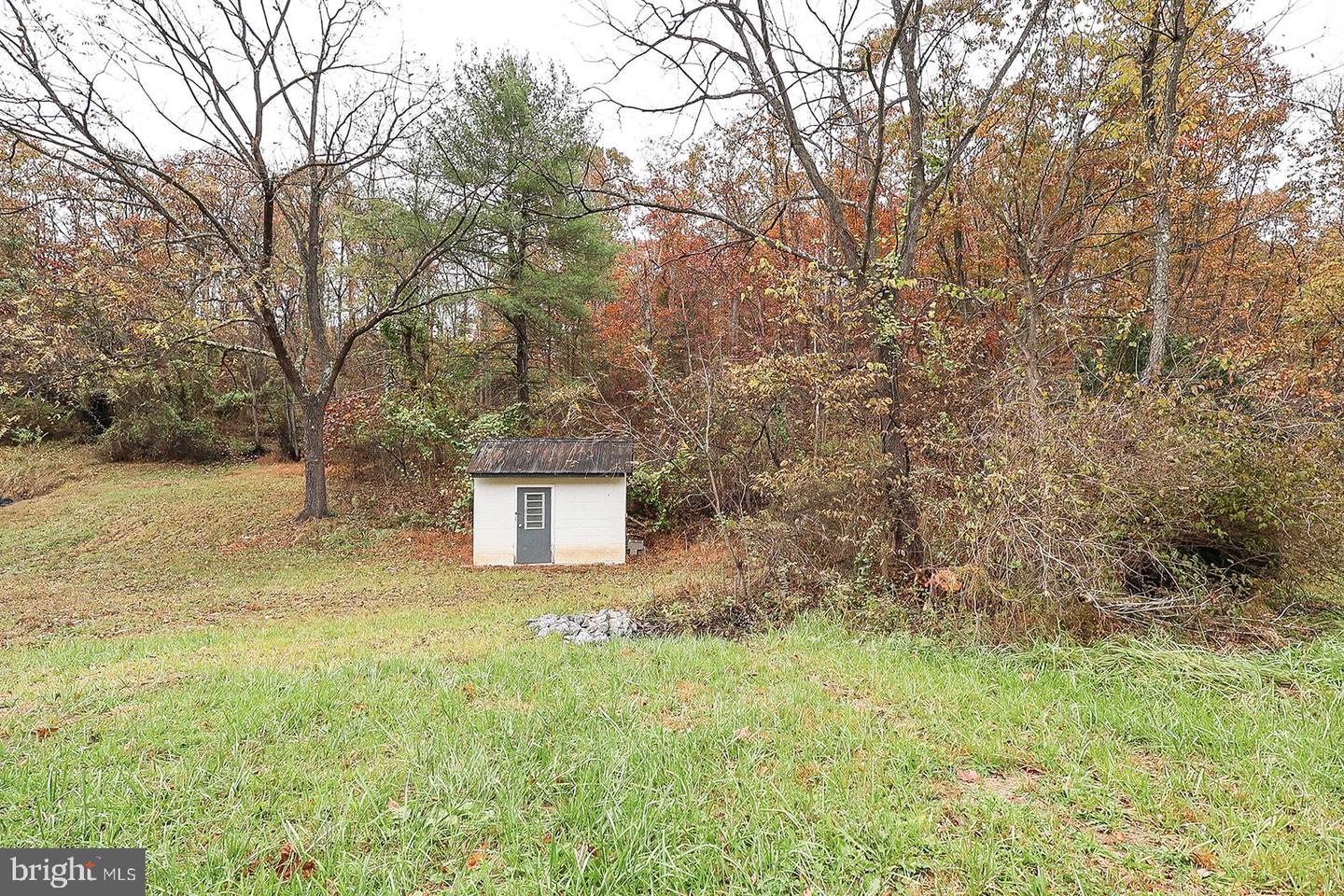 177 DICKS HOLLOW RD, WINCHESTER, Virginia 22603, 2 Bedrooms Bedrooms, ,1 BathroomBathrooms,Residential,For sale,177 DICKS HOLLOW RD,VAFV2037776 MLS # VAFV2037776 177 DICKS HOLLOW RD, WINCHESTER, Virginia 22603, 2 Bedrooms Bedrooms, ,1 BathroomBathrooms,Residential,For sale,177 DICKS HOLLOW RD,VAFV2037776 MLS # VAFV2037776