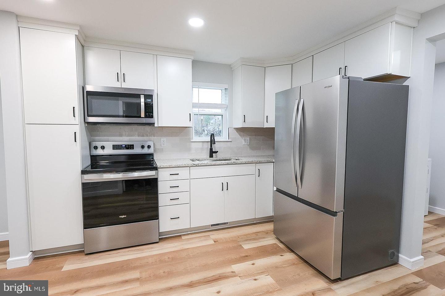 177 DICKS HOLLOW RD, WINCHESTER, Virginia 22603, 2 Bedrooms Bedrooms, ,1 BathroomBathrooms,Residential,For sale,177 DICKS HOLLOW RD,VAFV2037776 MLS # VAFV2037776 177 DICKS HOLLOW RD, WINCHESTER, Virginia 22603, 2 Bedrooms Bedrooms, ,1 BathroomBathrooms,Residential,For sale,177 DICKS HOLLOW RD,VAFV2037776 MLS # VAFV2037776