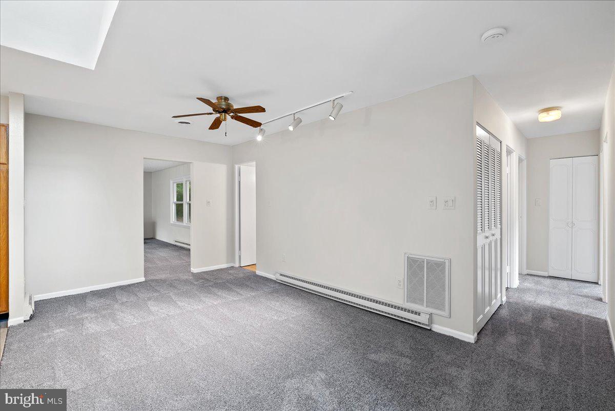 314 E STAUNTON AVE E, STERLING, Virginia 20164, 3 Bedrooms Bedrooms, ,1 BathroomBathrooms,Residential,For sale,314 E STAUNTON AVE E,VALO2110140 MLS # VALO2110140