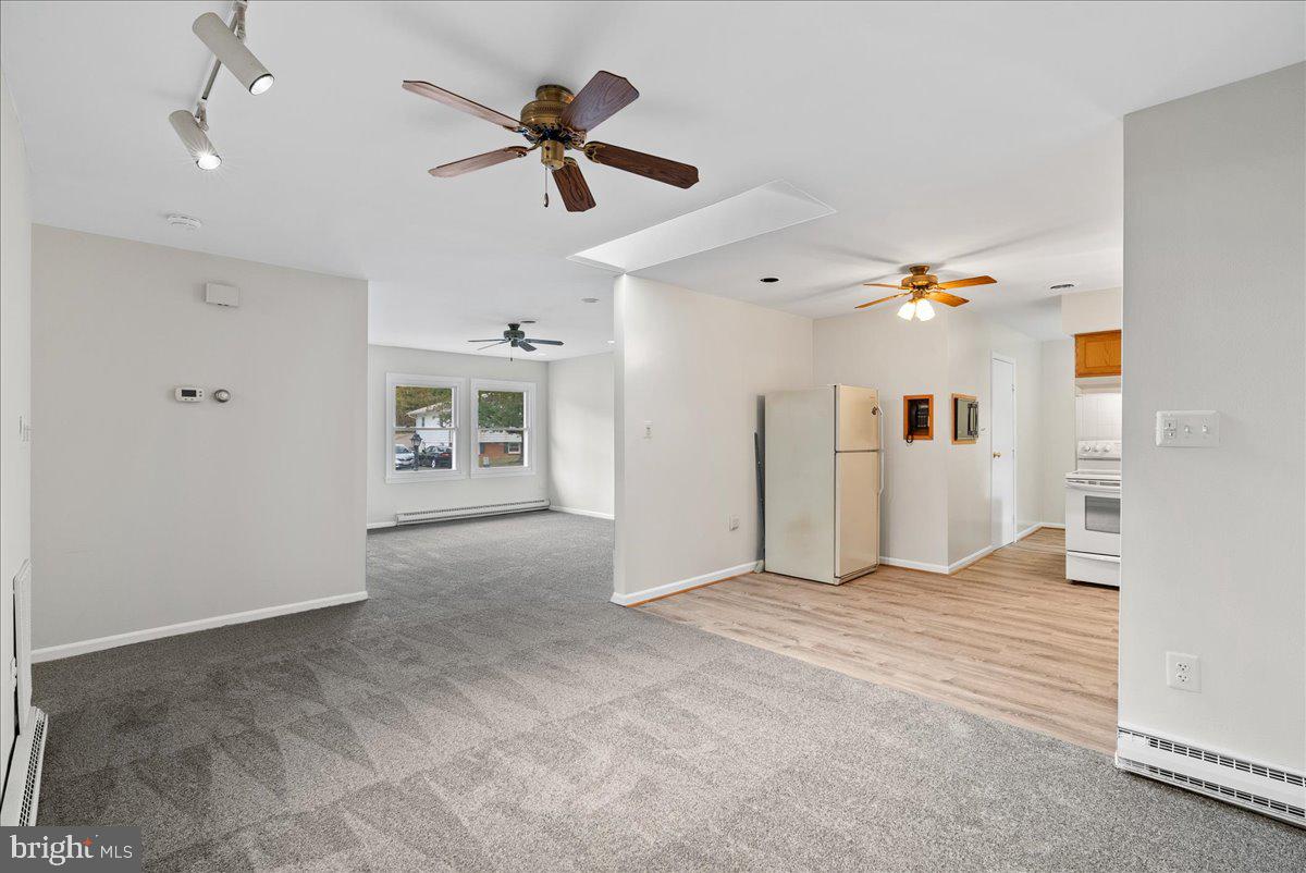 314 E STAUNTON AVE E, STERLING, Virginia 20164, 3 Bedrooms Bedrooms, ,1 BathroomBathrooms,Residential,For sale,314 E STAUNTON AVE E,VALO2110140 MLS # VALO2110140