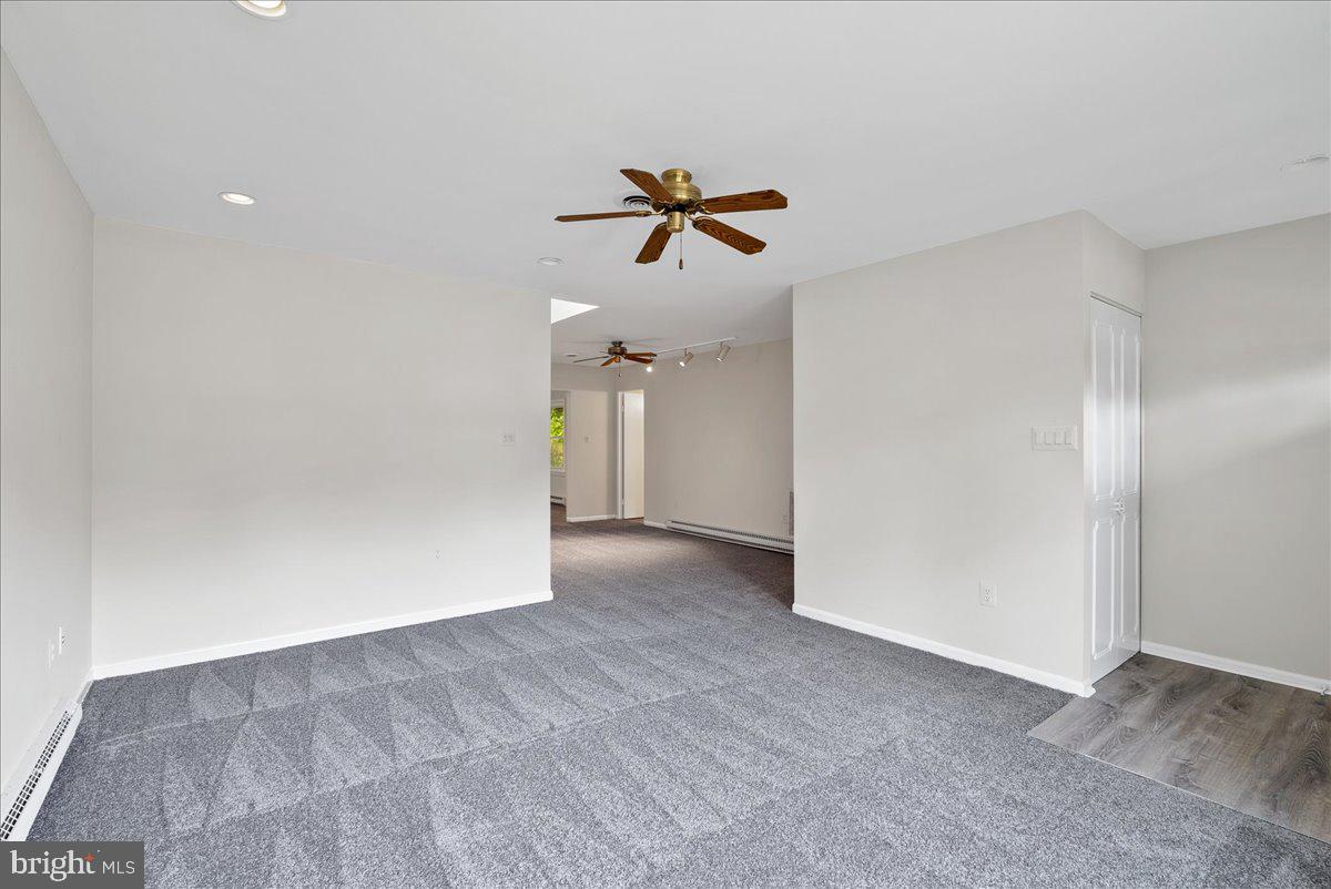 314 E STAUNTON AVE E, STERLING, Virginia 20164, 3 Bedrooms Bedrooms, ,1 BathroomBathrooms,Residential,For sale,314 E STAUNTON AVE E,VALO2110140 MLS # VALO2110140