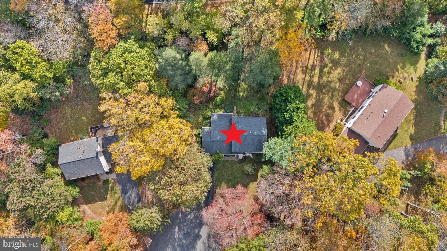 2202 JESTER CT, RESTON, Virginia 20191, 3 Bedrooms Bedrooms, ,2 BathroomsBathrooms,Residential,For sale,2202 JESTER CT,VAFX2277082 MLS # VAFX2277082