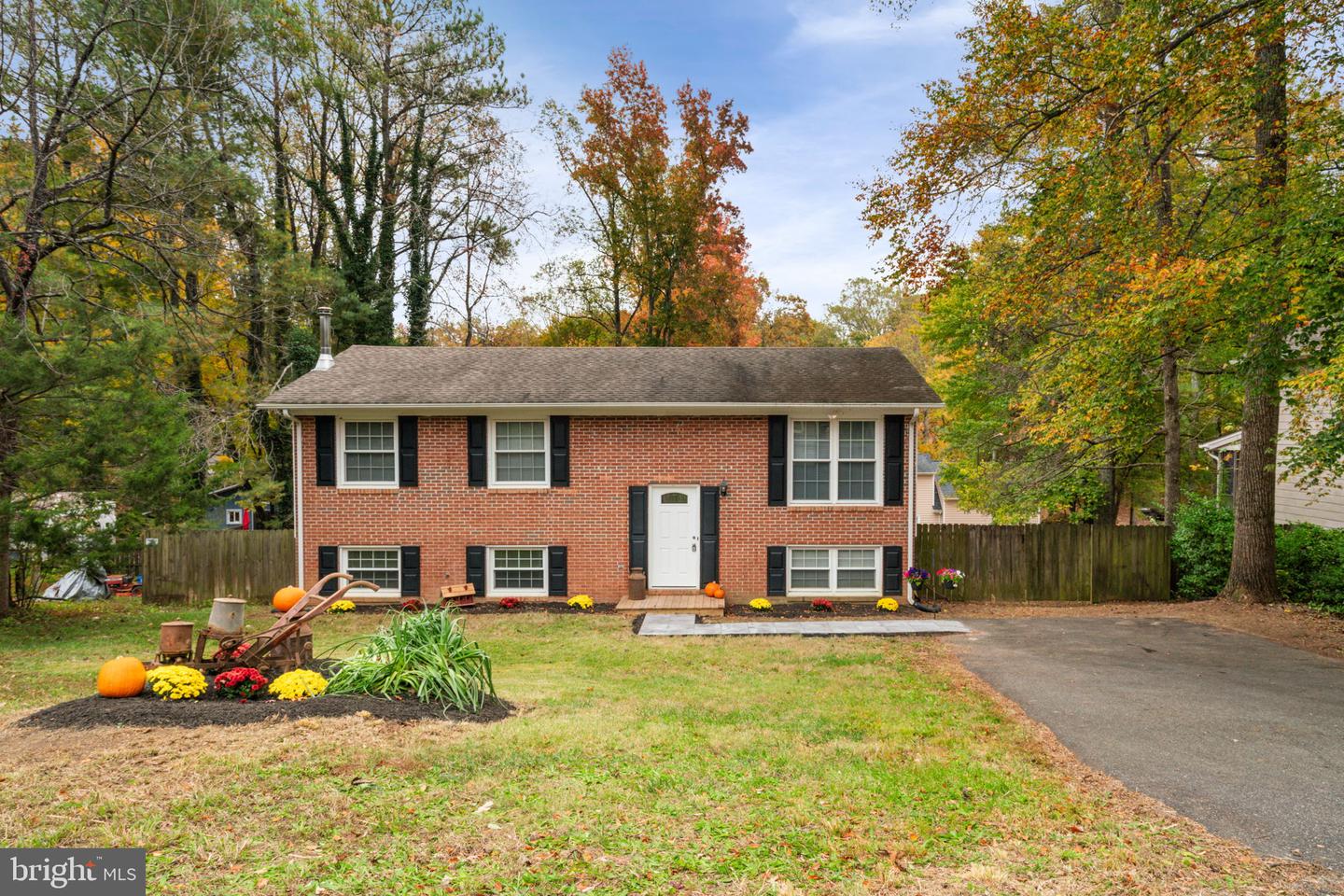 12213 CHEWNING LN, FREDERICKSBURG, Virginia 22407, 4 Bedrooms Bedrooms, ,3 BathroomsBathrooms,Residential,For sale,12213 CHEWNING LN,VASP2037346 MLS # VASP2037346