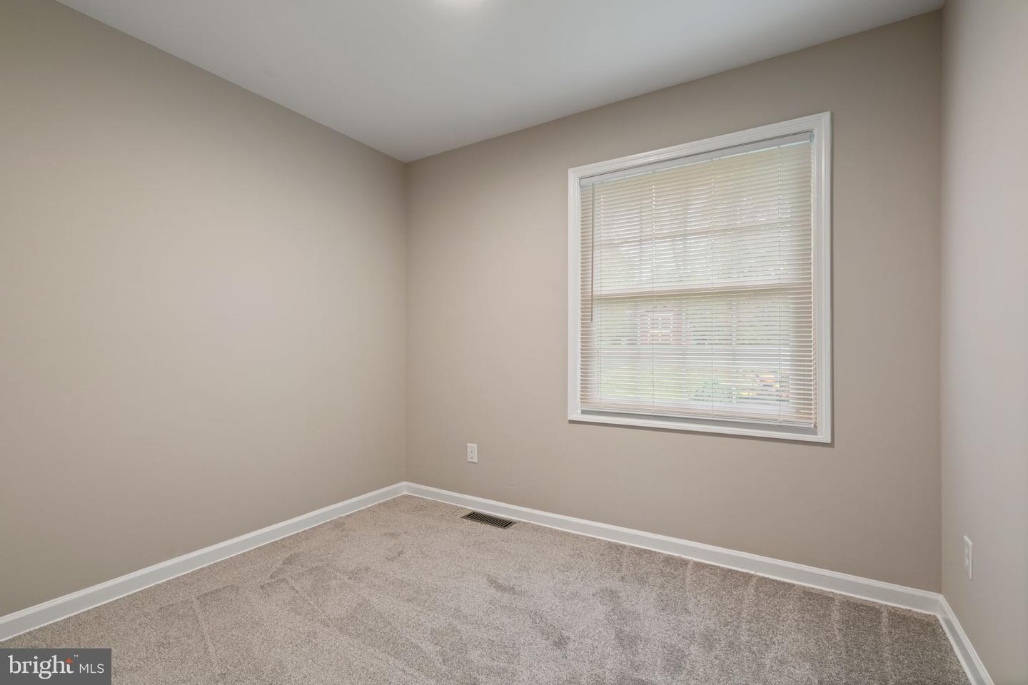 12213 CHEWNING LN, FREDERICKSBURG, Virginia 22407, 4 Bedrooms Bedrooms, ,3 BathroomsBathrooms,Residential,For sale,12213 CHEWNING LN,VASP2037346 MLS # VASP2037346