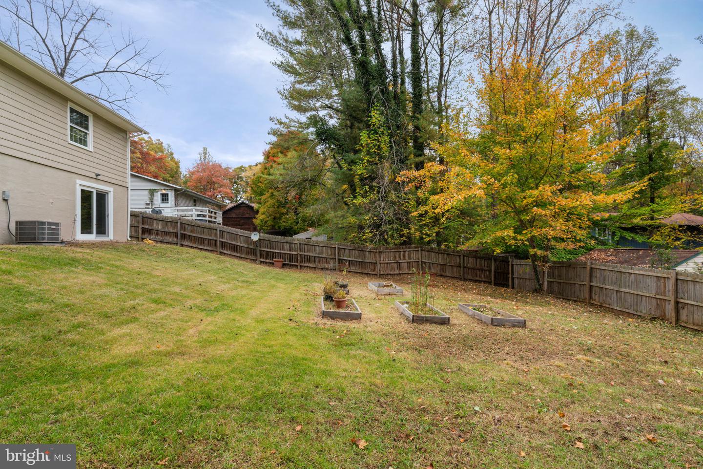 12213 CHEWNING LN, FREDERICKSBURG, Virginia 22407, 4 Bedrooms Bedrooms, ,3 BathroomsBathrooms,Residential,For sale,12213 CHEWNING LN,VASP2037346 MLS # VASP2037346