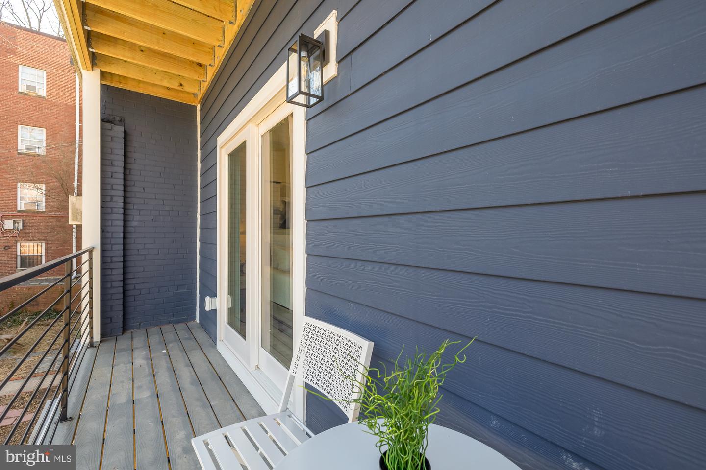 2606 41ST ST NW #5, WASHINGTON, District Of Columbia 20007, 2 Bedrooms Bedrooms, ,2 BathroomsBathrooms,Residential,For sale,2606 41ST ST NW #5,DCDC2229816 MLS # DCDC2229816