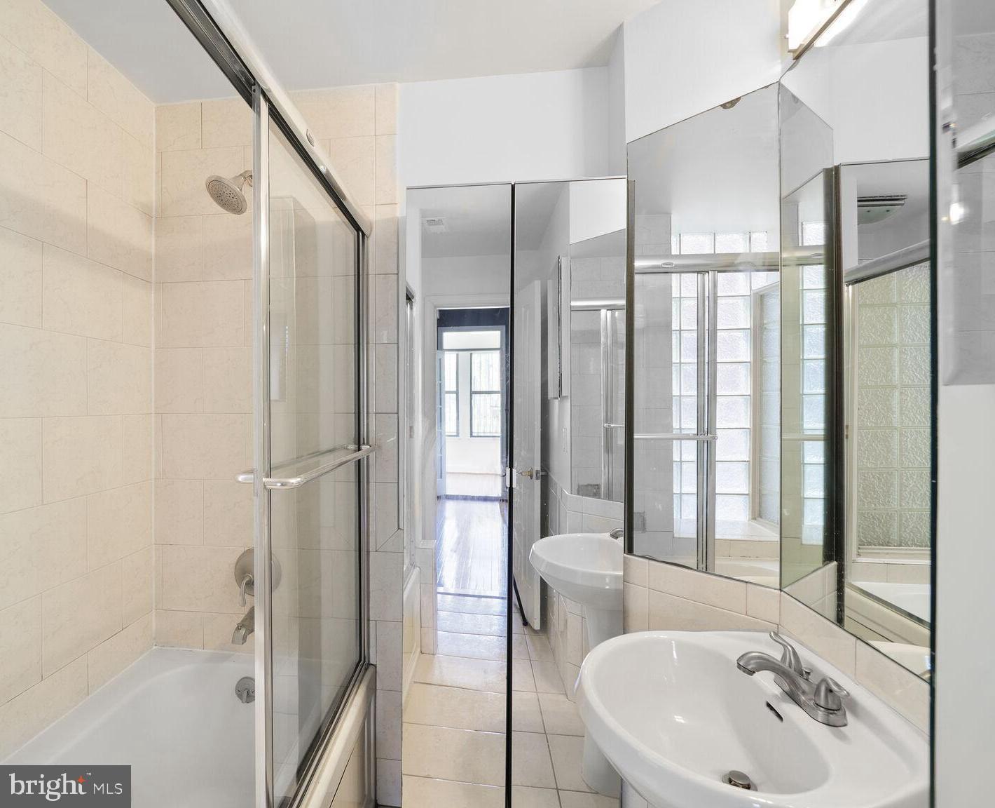 1419 CLIFTON ST NW #105, WASHINGTON, District Of Columbia 20009, 2 Bedrooms Bedrooms, ,2 BathroomsBathrooms,Residential,For sale,1419 CLIFTON ST NW #105,DCDC2229820 MLS # DCDC2229820