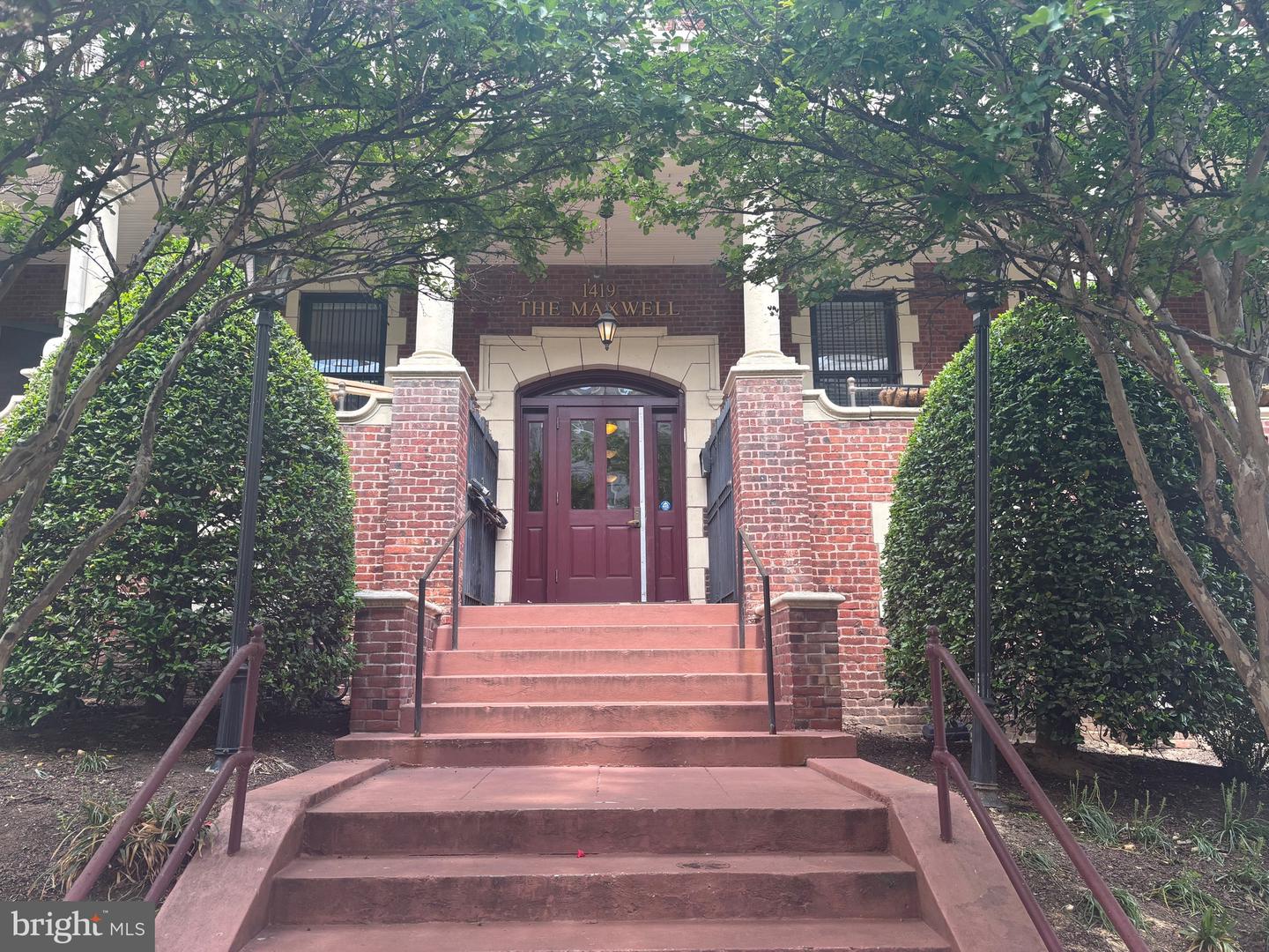 1419 CLIFTON ST NW #105, WASHINGTON, District Of Columbia 20009, 2 Bedrooms Bedrooms, ,2 BathroomsBathrooms,Residential,For sale,1419 CLIFTON ST NW #105,DCDC2229820 MLS # DCDC2229820