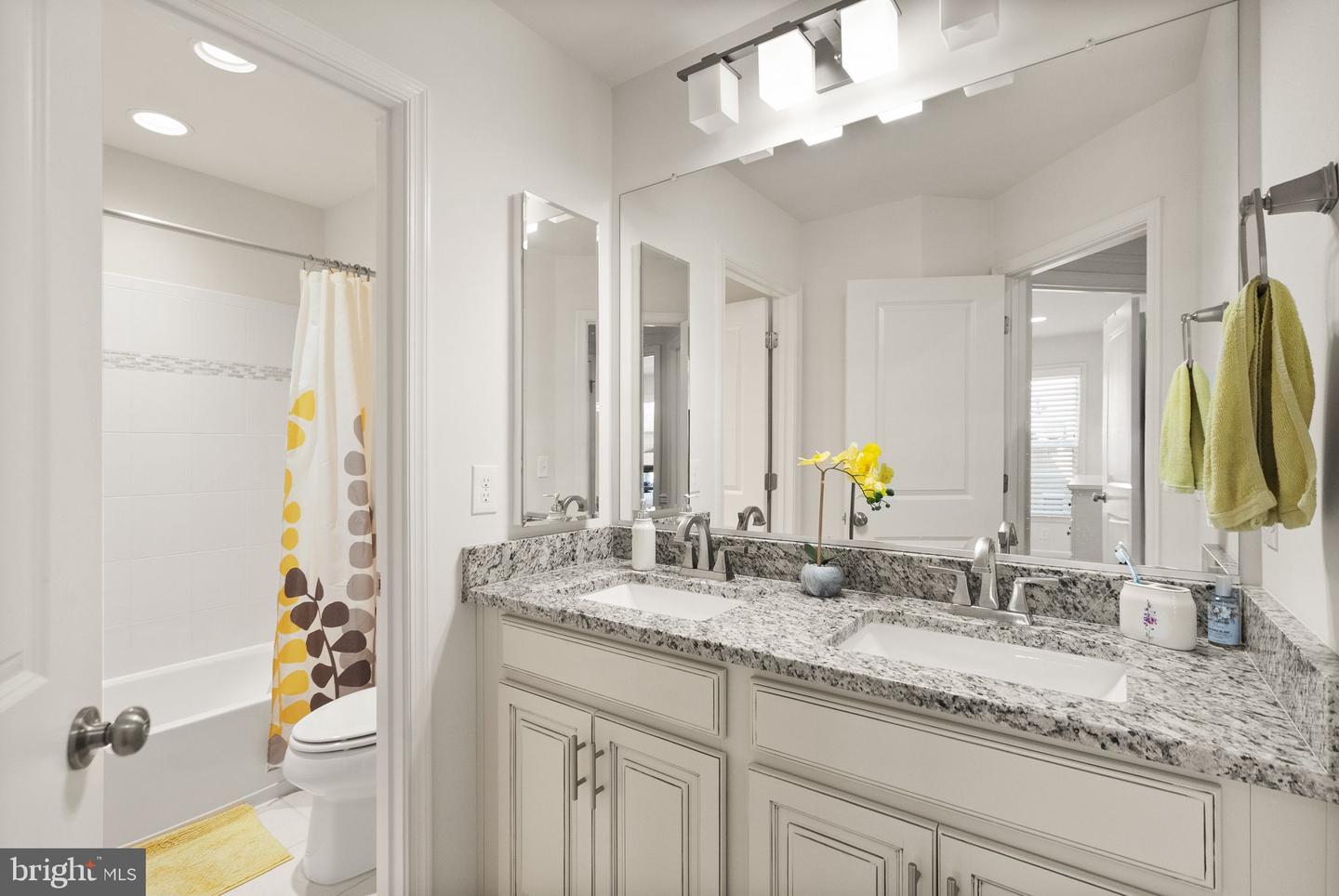 23491 EPPERSON SQ, BRAMBLETON, Virginia 20148, 4 Bedrooms Bedrooms, ,3 BathroomsBathrooms,Residential,For sale,23491 EPPERSON SQ,VALO2110224 MLS # VALO2110224