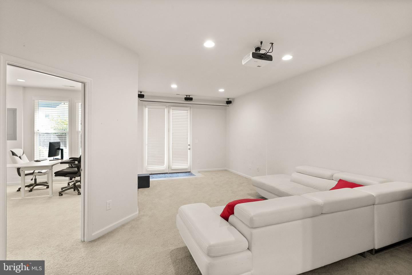 23491 EPPERSON SQ, BRAMBLETON, Virginia 20148, 4 Bedrooms Bedrooms, ,3 BathroomsBathrooms,Residential,For sale,23491 EPPERSON SQ,VALO2110224 MLS # VALO2110224