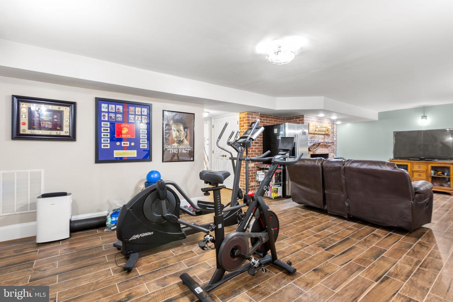 59 CREEK LN, FREDERICKSBURG, Virginia 22406, 4 Bedrooms Bedrooms, ,4 BathroomsBathrooms,Residential,For sale,59 CREEK LN,VAST2043946 MLS # VAST2043946