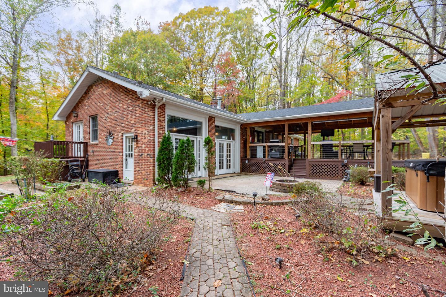 59 CREEK LN, FREDERICKSBURG, Virginia 22406, 4 Bedrooms Bedrooms, ,4 BathroomsBathrooms,Residential,For sale,59 CREEK LN,VAST2043946 MLS # VAST2043946