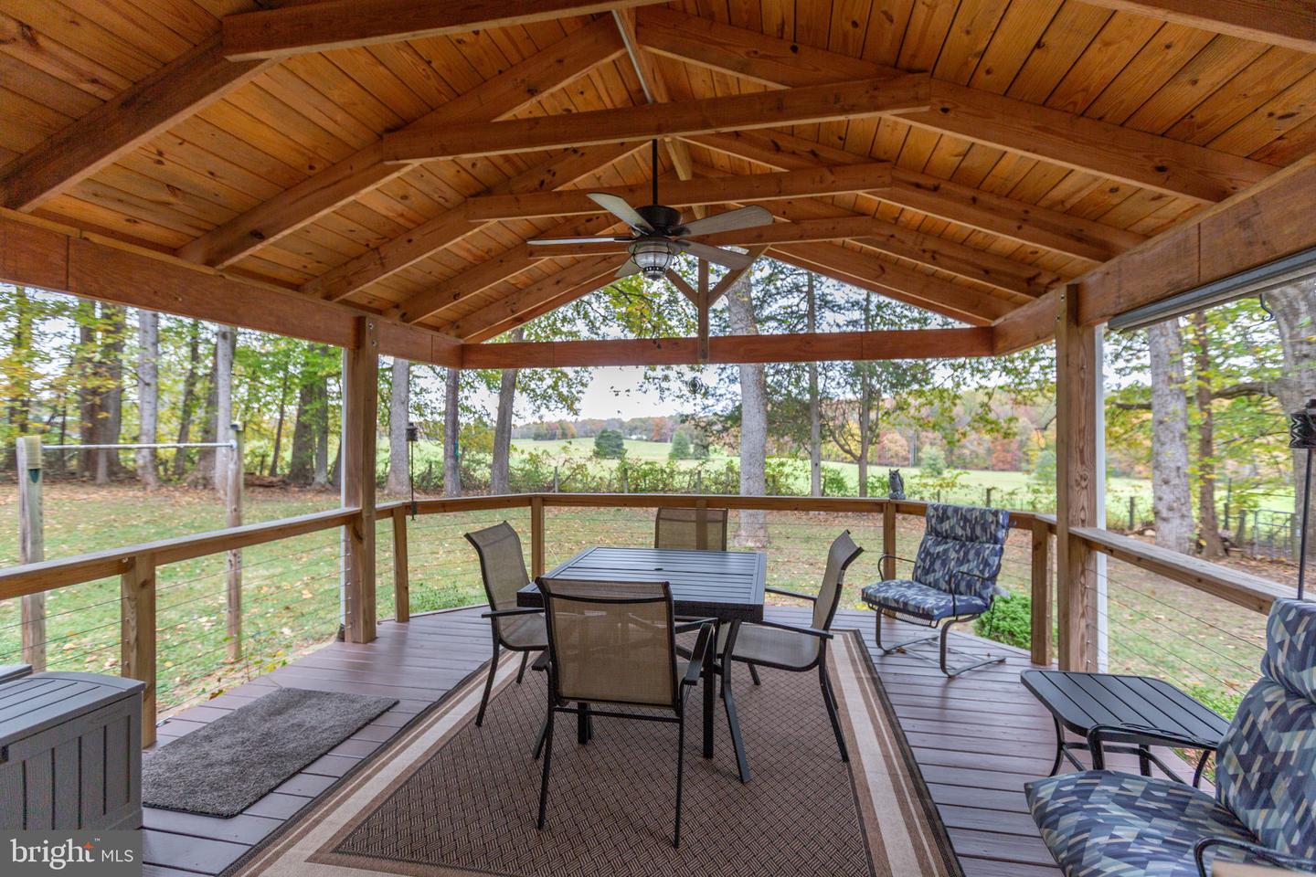 59 CREEK LN, FREDERICKSBURG, Virginia 22406, 4 Bedrooms Bedrooms, ,4 BathroomsBathrooms,Residential,For sale,59 CREEK LN,VAST2043946 MLS # VAST2043946