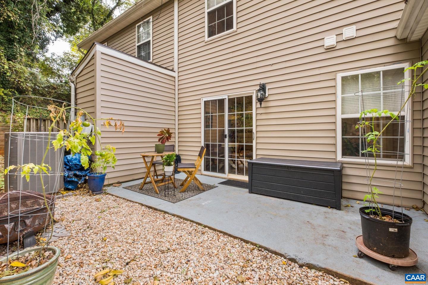 102 HARTFORD CT, CHARLOTTESVILLE, Virginia 22902, 3 Bedrooms Bedrooms, ,1 BathroomBathrooms,Residential,For sale,102 HARTFORD CT,670599 MLS # 670599 102 HARTFORD CT, CHARLOTTESVILLE, Virginia 22902, 3 Bedrooms Bedrooms, ,1 BathroomBathrooms,Residential,For sale,102 HARTFORD CT,670599 MLS # 670599