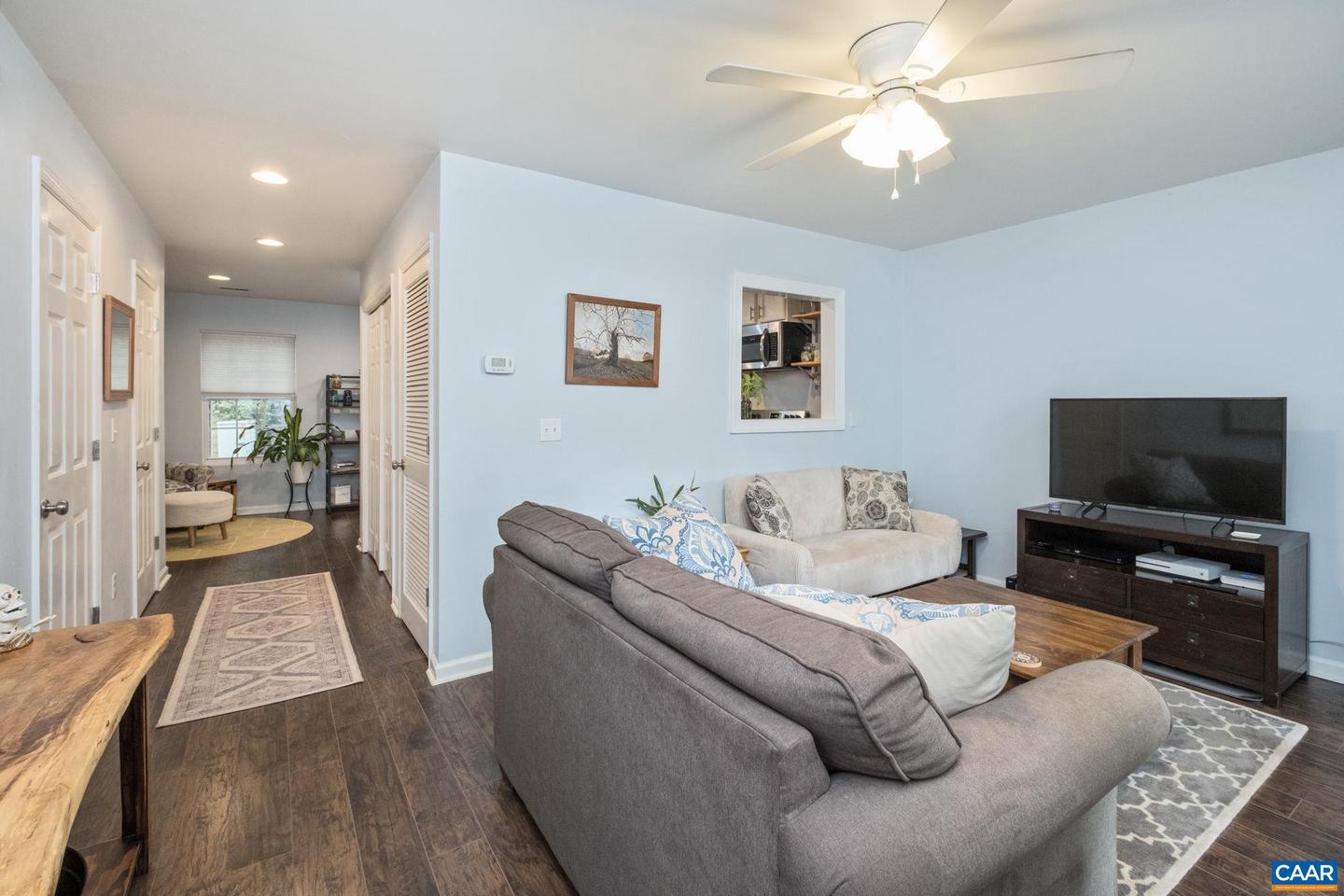 102 HARTFORD CT, CHARLOTTESVILLE, Virginia 22902, 3 Bedrooms Bedrooms, ,1 BathroomBathrooms,Residential,For sale,102 HARTFORD CT,670599 MLS # 670599 102 HARTFORD CT, CHARLOTTESVILLE, Virginia 22902, 3 Bedrooms Bedrooms, ,1 BathroomBathrooms,Residential,For sale,102 HARTFORD CT,670599 MLS # 670599