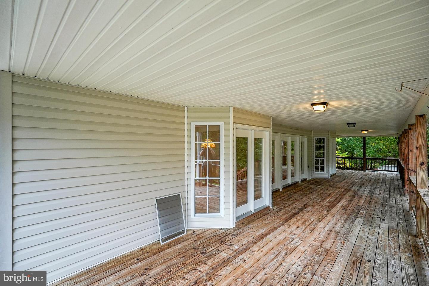 18 HALL RD, FRONT ROYAL, Virginia 22630, 2 Bedrooms Bedrooms, ,3 BathroomsBathrooms,Residential,For sale,18 HALL RD,VAWR2012686 MLS # VAWR2012686