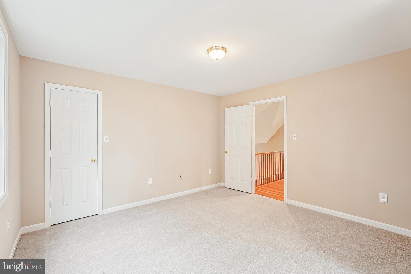 18 HALL RD, FRONT ROYAL, Virginia 22630, 2 Bedrooms Bedrooms, ,3 BathroomsBathrooms,Residential,For sale,18 HALL RD,VAWR2012686 MLS # VAWR2012686