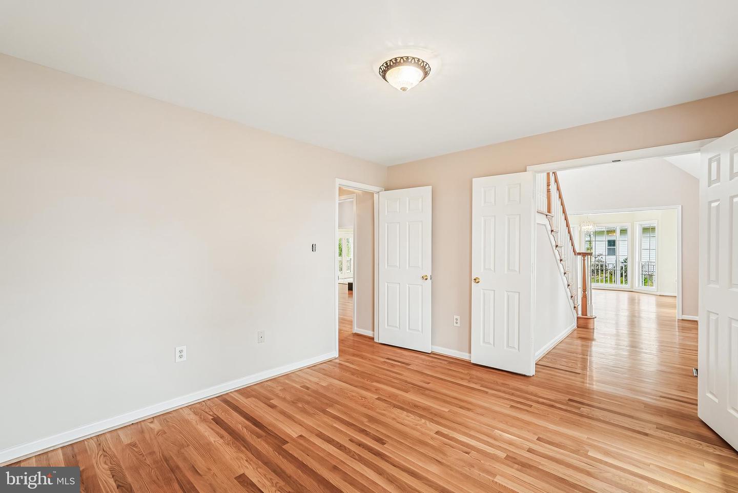 18 HALL RD, FRONT ROYAL, Virginia 22630, 2 Bedrooms Bedrooms, ,3 BathroomsBathrooms,Residential,For sale,18 HALL RD,VAWR2012686 MLS # VAWR2012686