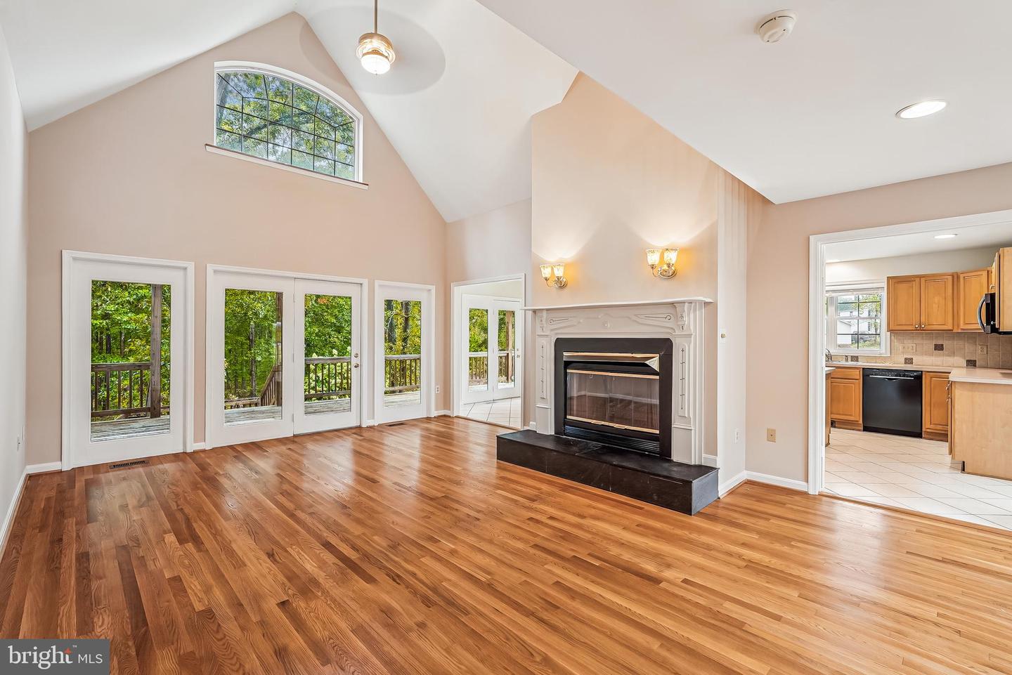 18 HALL RD, FRONT ROYAL, Virginia 22630, 2 Bedrooms Bedrooms, ,3 BathroomsBathrooms,Residential,For sale,18 HALL RD,VAWR2012686 MLS # VAWR2012686