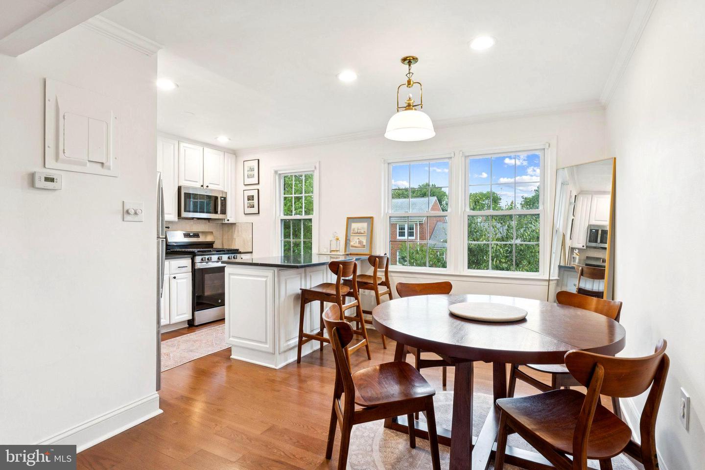 6625 10TH ST #C2, ALEXANDRIA, Virginia 22307, 3 Bedrooms Bedrooms, ,1 BathroomBathrooms,Residential,For sale,6625 10TH ST #C2,VAFX2277190 MLS # VAFX2277190