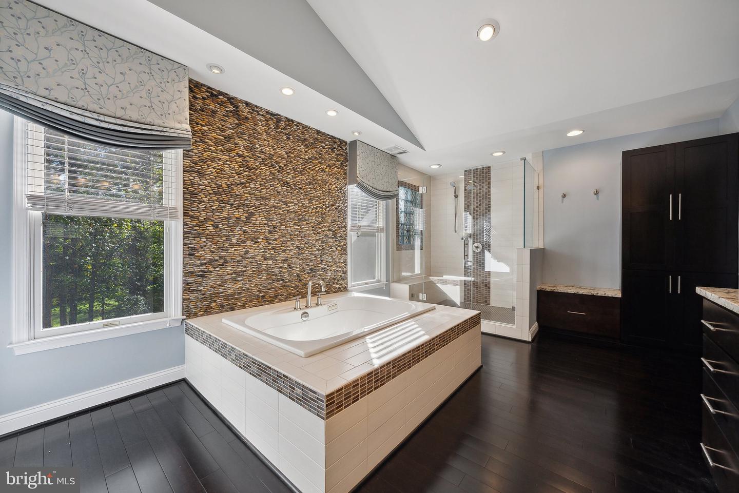 1284 COBBLE POND WAY, VIENNA, Virginia 22182, 5 Bedrooms Bedrooms, ,6 BathroomsBathrooms,Residential,For sale,1284 COBBLE POND WAY,VAFX2277194 MLS # VAFX2277194 1284 COBBLE POND WAY, VIENNA, Virginia 22182, 5 Bedrooms Bedrooms, ,6 BathroomsBathrooms,Residential,For sale,1284 COBBLE POND WAY,VAFX2277194 MLS # VAFX2277194