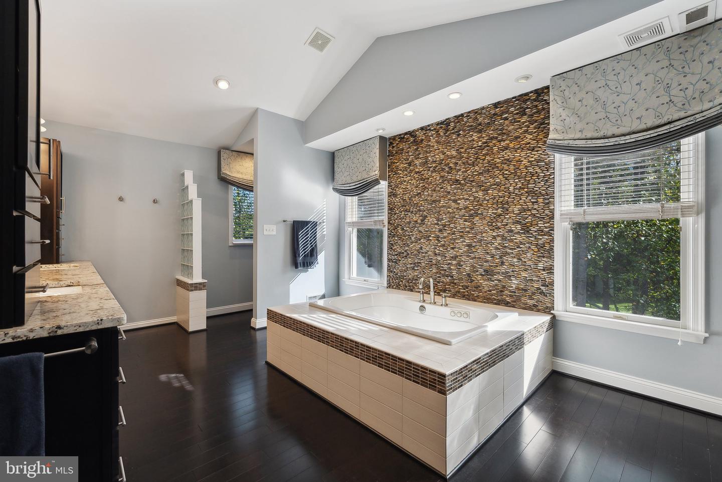 1284 COBBLE POND WAY, VIENNA, Virginia 22182, 5 Bedrooms Bedrooms, ,6 BathroomsBathrooms,Residential,For sale,1284 COBBLE POND WAY,VAFX2277194 MLS # VAFX2277194 1284 COBBLE POND WAY, VIENNA, Virginia 22182, 5 Bedrooms Bedrooms, ,6 BathroomsBathrooms,Residential,For sale,1284 COBBLE POND WAY,VAFX2277194 MLS # VAFX2277194