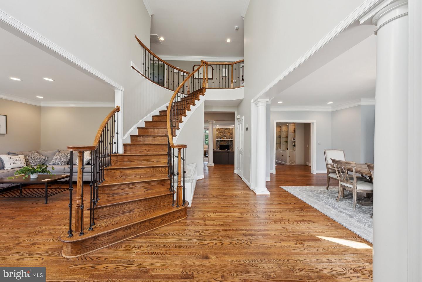 1284 COBBLE POND WAY, VIENNA, Virginia 22182, 5 Bedrooms Bedrooms, ,6 BathroomsBathrooms,Residential,For sale,1284 COBBLE POND WAY,VAFX2277194 MLS # VAFX2277194 1284 COBBLE POND WAY, VIENNA, Virginia 22182, 5 Bedrooms Bedrooms, ,6 BathroomsBathrooms,Residential,For sale,1284 COBBLE POND WAY,VAFX2277194 MLS # VAFX2277194