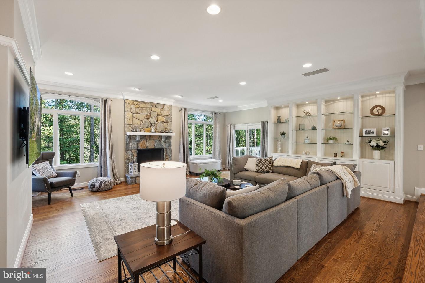 1284 COBBLE POND WAY, VIENNA, Virginia 22182, 5 Bedrooms Bedrooms, ,6 BathroomsBathrooms,Residential,For sale,1284 COBBLE POND WAY,VAFX2277194 MLS # VAFX2277194 1284 COBBLE POND WAY, VIENNA, Virginia 22182, 5 Bedrooms Bedrooms, ,6 BathroomsBathrooms,Residential,For sale,1284 COBBLE POND WAY,VAFX2277194 MLS # VAFX2277194