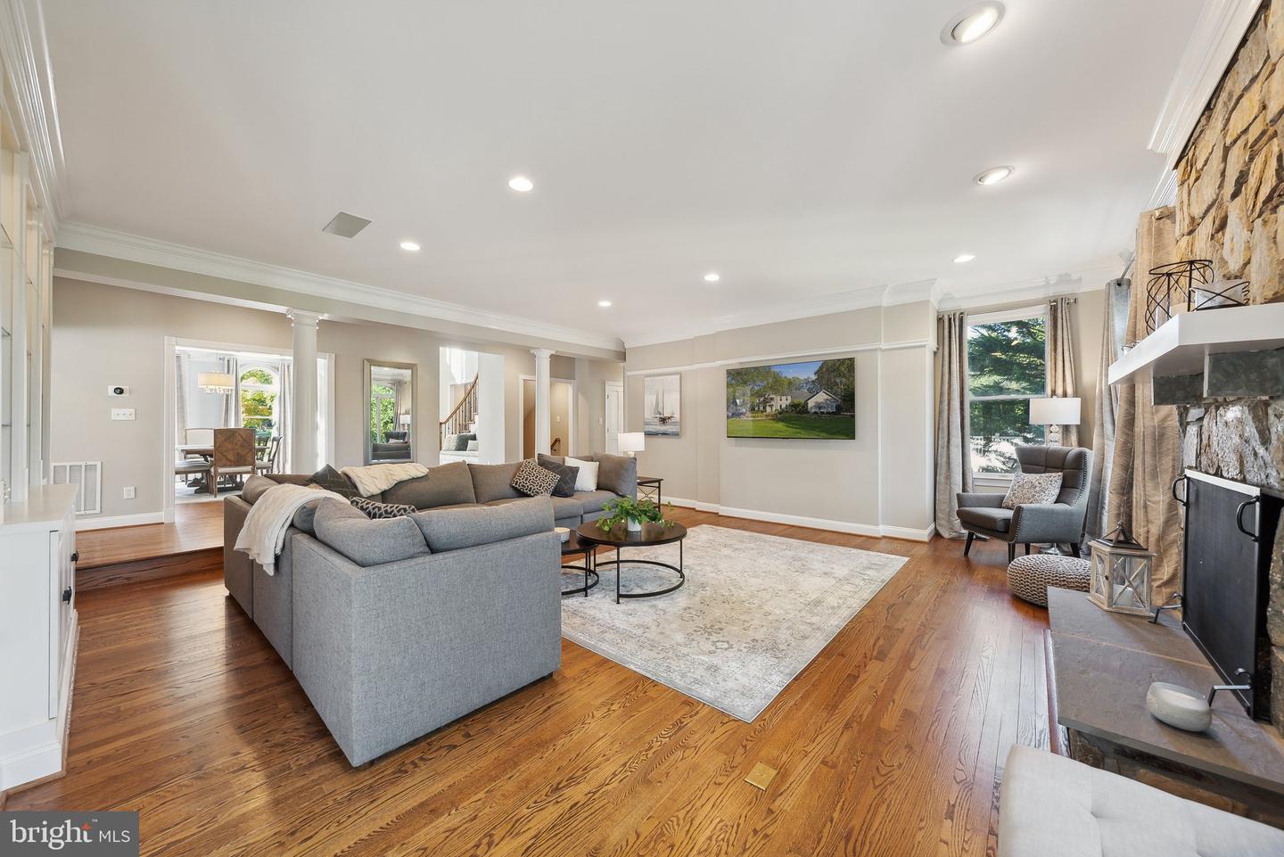 1284 COBBLE POND WAY, VIENNA, Virginia 22182, 5 Bedrooms Bedrooms, ,6 BathroomsBathrooms,Residential,For sale,1284 COBBLE POND WAY,VAFX2277194 MLS # VAFX2277194 1284 COBBLE POND WAY, VIENNA, Virginia 22182, 5 Bedrooms Bedrooms, ,6 BathroomsBathrooms,Residential,For sale,1284 COBBLE POND WAY,VAFX2277194 MLS # VAFX2277194