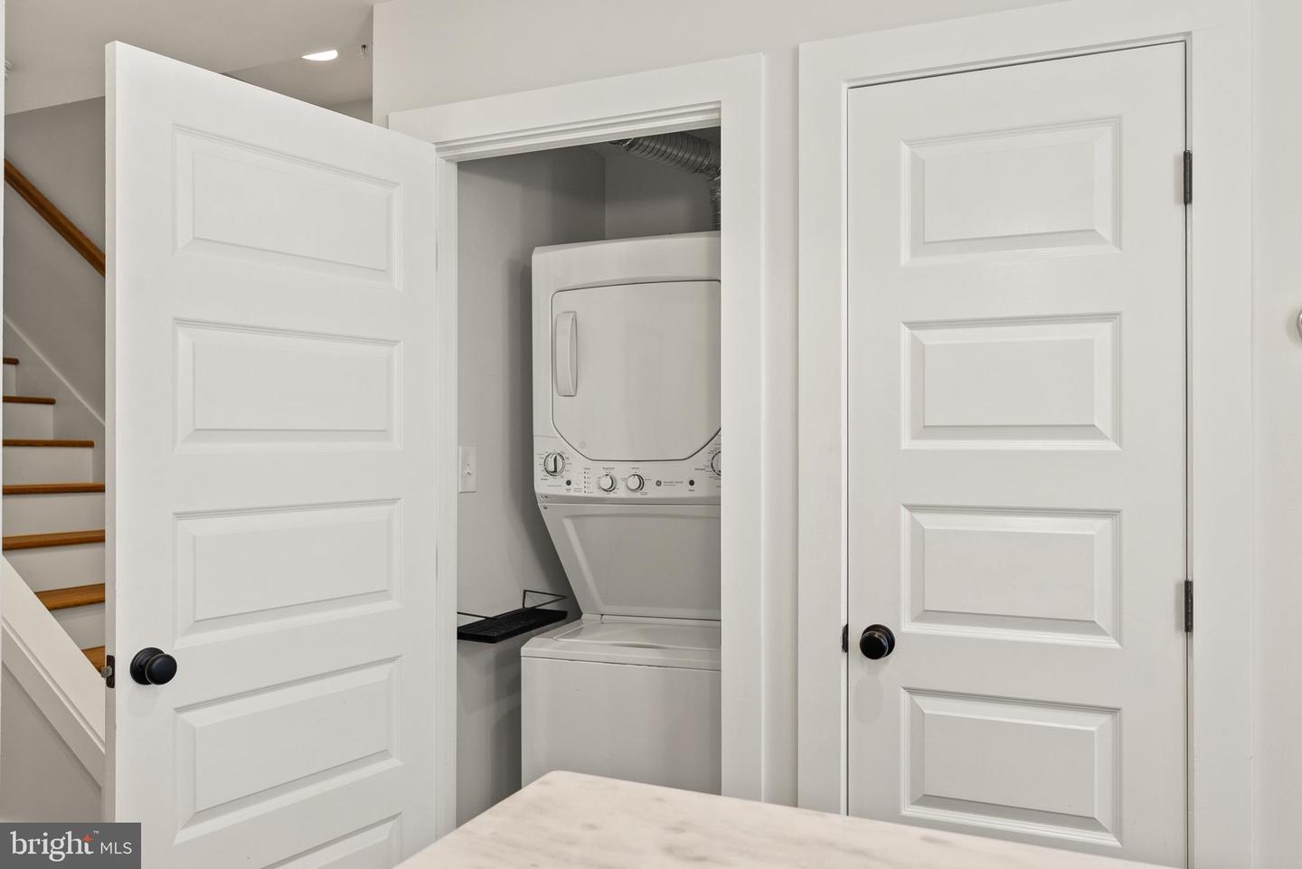 781 COLUMBIA RD NW #1, WASHINGTON, District Of Columbia 20001, 2 Bedrooms Bedrooms, ,2 BathroomsBathrooms,Residential,For sale,781 COLUMBIA RD NW #1,DCDC2229898 MLS # DCDC2229898