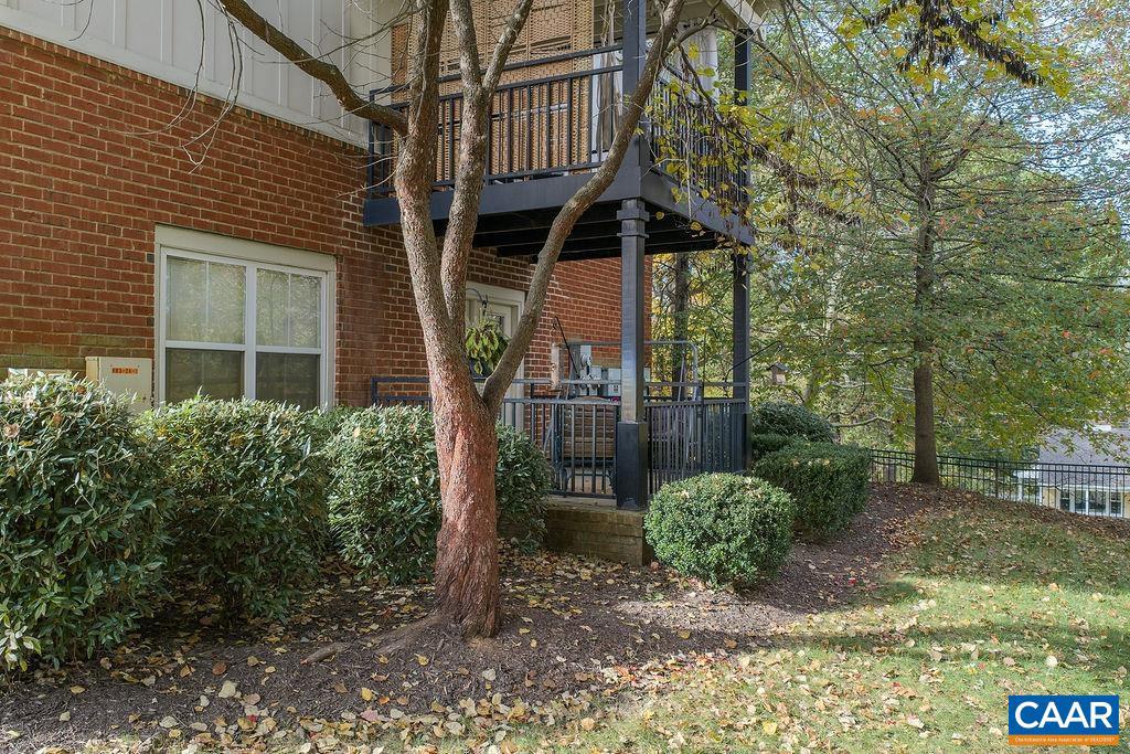 1840 CANDLEWOOD CT #104, CHARLOTTESVILLE, Virginia 22903, 2 Bedrooms Bedrooms, ,2 BathroomsBathrooms,Residential,For sale,1840 CANDLEWOOD CT #104,670608 MLS # 670608 1840 CANDLEWOOD CT #104, CHARLOTTESVILLE, Virginia 22903, 2 Bedrooms Bedrooms, ,2 BathroomsBathrooms,Residential,For sale,1840 CANDLEWOOD CT #104,670608 MLS # 670608