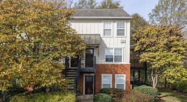 1840 CANDLEWOOD CT #104, CHARLOTTESVILLE, Virginia 22903, 2 Bedrooms Bedrooms, ,2 BathroomsBathrooms,Residential,For sale,1840 CANDLEWOOD CT #104,670608 MLS # 670608