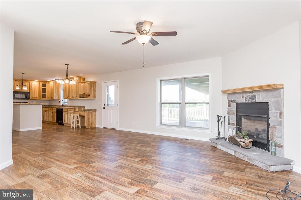 17333 TIMBERVIEW WAY, TIMBERVILLE, Virginia 22853, 3 Bedrooms Bedrooms, ,2 BathroomsBathrooms,Residential,For sale,17333 TIMBERVIEW WAY,VARO2002686 MLS # VARO2002686 17333 TIMBERVIEW WAY, TIMBERVILLE, Virginia 22853, 3 Bedrooms Bedrooms, ,2 BathroomsBathrooms,Residential,For sale,17333 TIMBERVIEW WAY,VARO2002686 MLS # VARO2002686