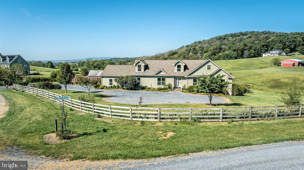 17333 TIMBERVIEW WAY, TIMBERVILLE, Virginia 22853, 3 Bedrooms Bedrooms, ,2 BathroomsBathrooms,Residential,For sale,17333 TIMBERVIEW WAY,VARO2002686 MLS # VARO2002686 17333 TIMBERVIEW WAY, TIMBERVILLE, Virginia 22853, 3 Bedrooms Bedrooms, ,2 BathroomsBathrooms,Residential,For sale,17333 TIMBERVIEW WAY,VARO2002686 MLS # VARO2002686