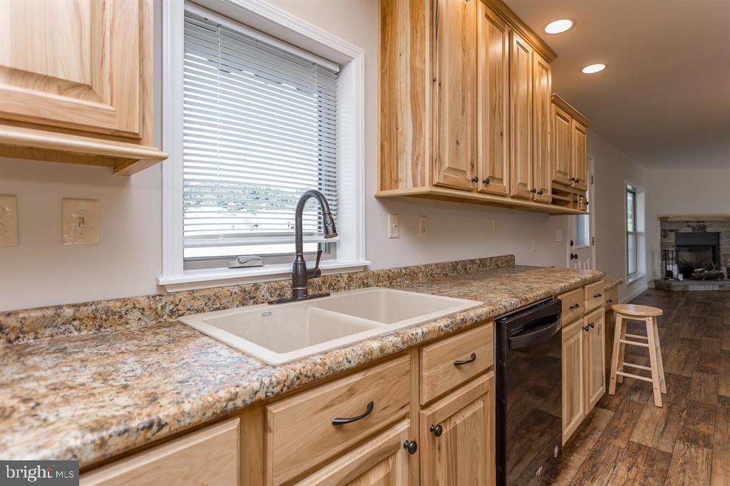 17333 TIMBERVIEW WAY, TIMBERVILLE, Virginia 22853, 3 Bedrooms Bedrooms, ,2 BathroomsBathrooms,Residential,For sale,17333 TIMBERVIEW WAY,VARO2002686 MLS # VARO2002686 17333 TIMBERVIEW WAY, TIMBERVILLE, Virginia 22853, 3 Bedrooms Bedrooms, ,2 BathroomsBathrooms,Residential,For sale,17333 TIMBERVIEW WAY,VARO2002686 MLS # VARO2002686