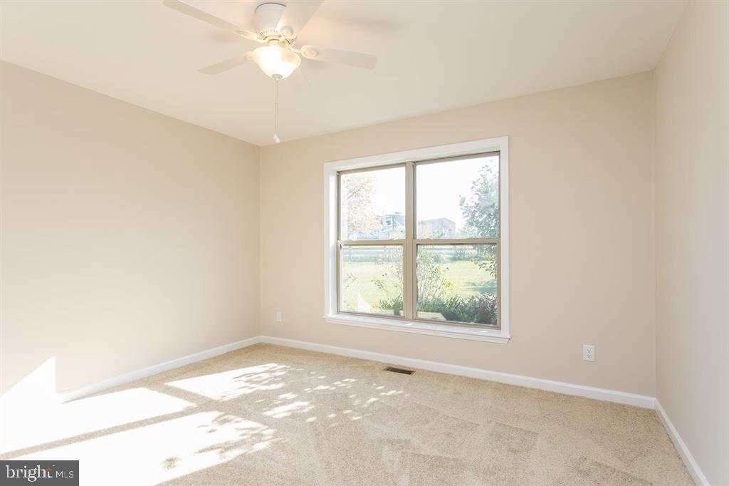 17333 TIMBERVIEW WAY, TIMBERVILLE, Virginia 22853, 3 Bedrooms Bedrooms, ,2 BathroomsBathrooms,Residential,For sale,17333 TIMBERVIEW WAY,VARO2002686 MLS # VARO2002686 17333 TIMBERVIEW WAY, TIMBERVILLE, Virginia 22853, 3 Bedrooms Bedrooms, ,2 BathroomsBathrooms,Residential,For sale,17333 TIMBERVIEW WAY,VARO2002686 MLS # VARO2002686