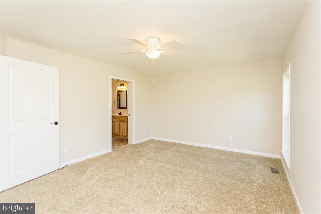 17333 TIMBERVIEW WAY, TIMBERVILLE, Virginia 22853, 3 Bedrooms Bedrooms, ,2 BathroomsBathrooms,Residential,For sale,17333 TIMBERVIEW WAY,VARO2002686 MLS # VARO2002686 17333 TIMBERVIEW WAY, TIMBERVILLE, Virginia 22853, 3 Bedrooms Bedrooms, ,2 BathroomsBathrooms,Residential,For sale,17333 TIMBERVIEW WAY,VARO2002686 MLS # VARO2002686