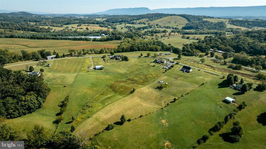 17333 TIMBERVIEW WAY, TIMBERVILLE, Virginia 22853, 3 Bedrooms Bedrooms, ,2 BathroomsBathrooms,Residential,For sale,17333 TIMBERVIEW WAY,VARO2002686 MLS # VARO2002686 17333 TIMBERVIEW WAY, TIMBERVILLE, Virginia 22853, 3 Bedrooms Bedrooms, ,2 BathroomsBathrooms,Residential,For sale,17333 TIMBERVIEW WAY,VARO2002686 MLS # VARO2002686