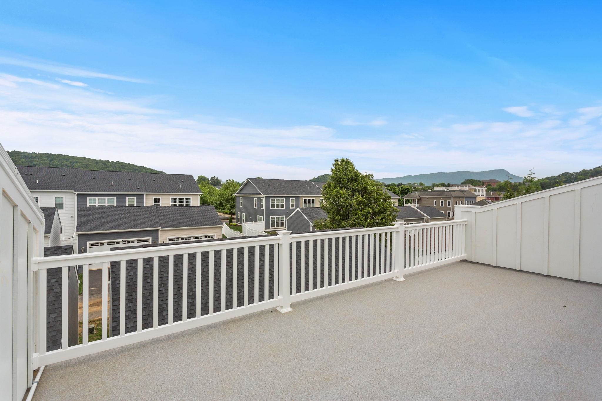 3251 PRESTON SHORE DR, ROCKINGHAM, Virginia 22801, 3 Bedrooms Bedrooms, ,3 BathroomsBathrooms,Residential,3251 PRESTON SHORE DR,670625 MLS # 670625