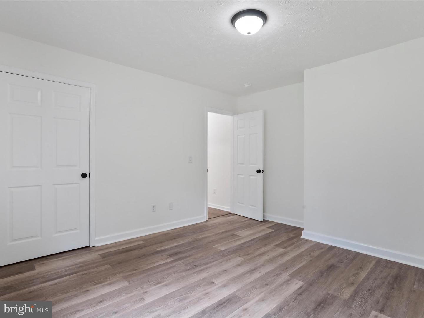 143 ZINN WAY, LINDEN, Virginia 22642, 3 Bedrooms Bedrooms, ,2 BathroomsBathrooms,Residential,For sale,143 ZINN WAY,VAWR2011170 MLS # VAWR2011170