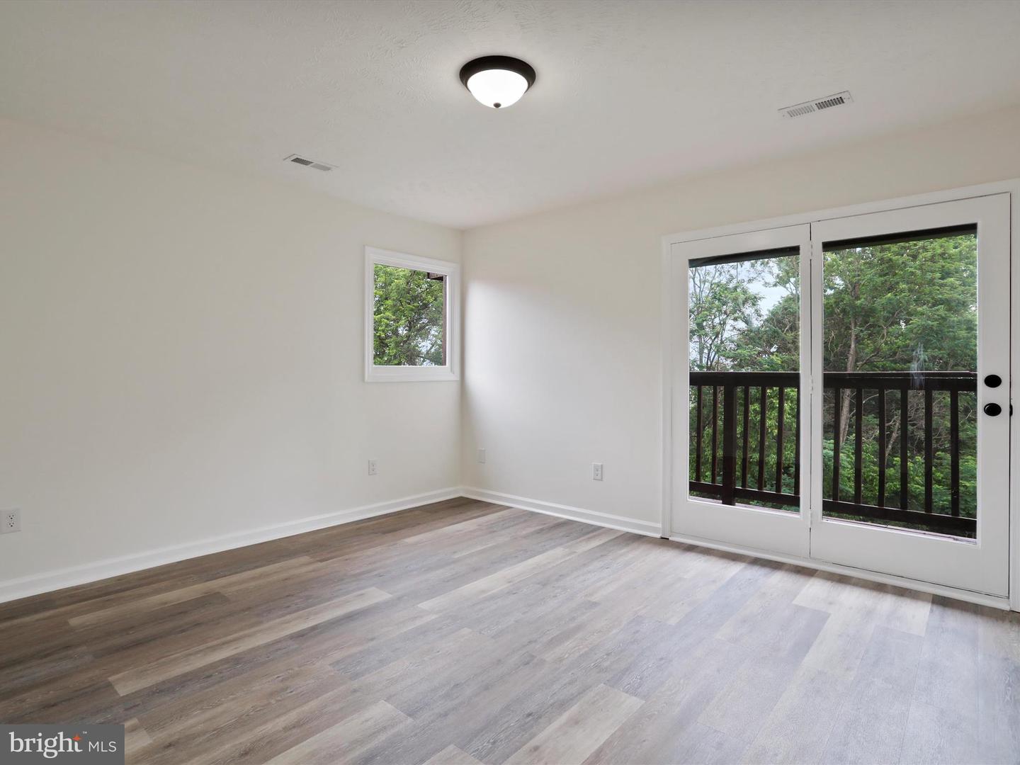 143 ZINN WAY, LINDEN, Virginia 22642, 3 Bedrooms Bedrooms, ,2 BathroomsBathrooms,Residential,For sale,143 ZINN WAY,VAWR2011170 MLS # VAWR2011170