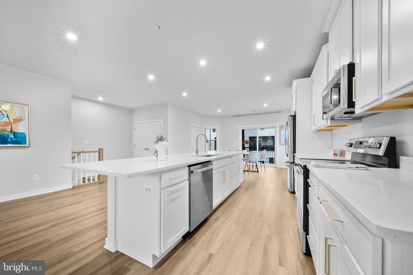 43730 TRANSIT SQ, ASHBURN, Virginia 20147, 3 Bedrooms Bedrooms, ,2 BathroomsBathrooms,Residential,For sale,43730 TRANSIT SQ,VALO2100654 MLS # VALO2100654